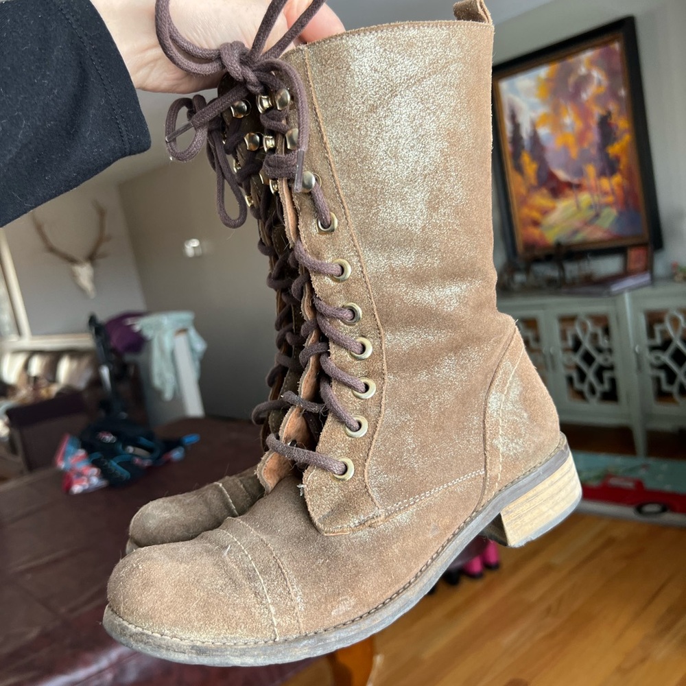 Sundance gold combat boots